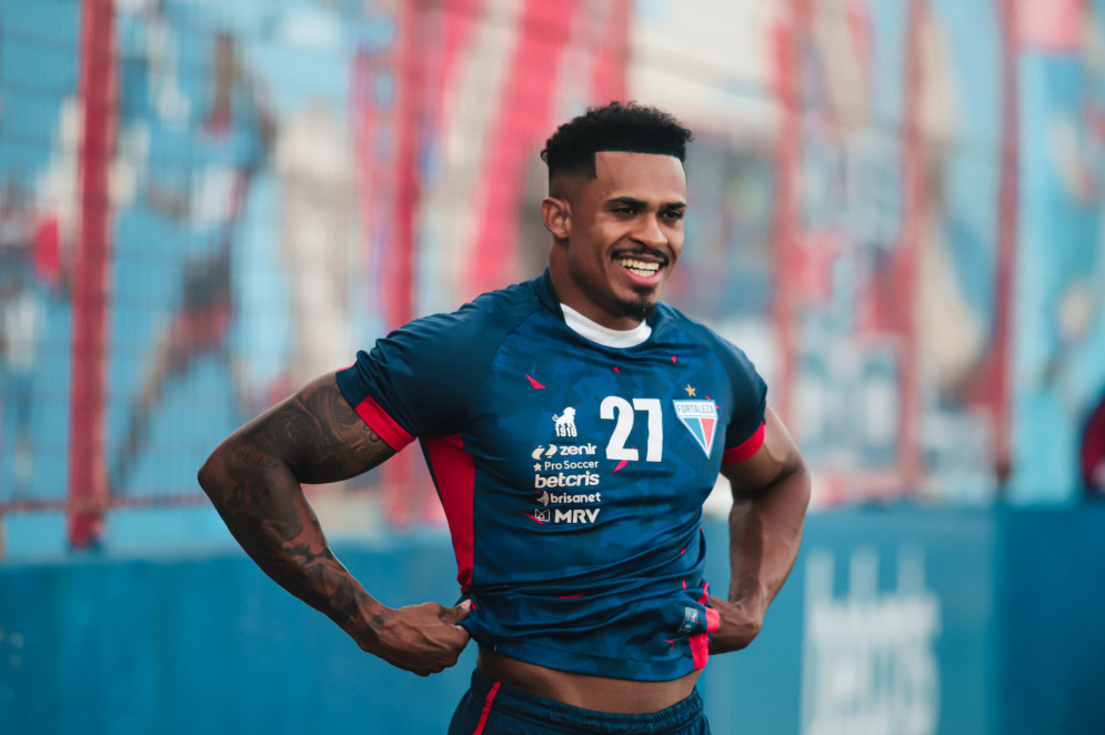 Fabrício Baiano em treino do Fortaleza no Centro de Excelência Alcides Santos